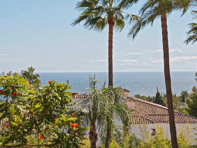 Apartment for Sale in Marbella, Malaga 2