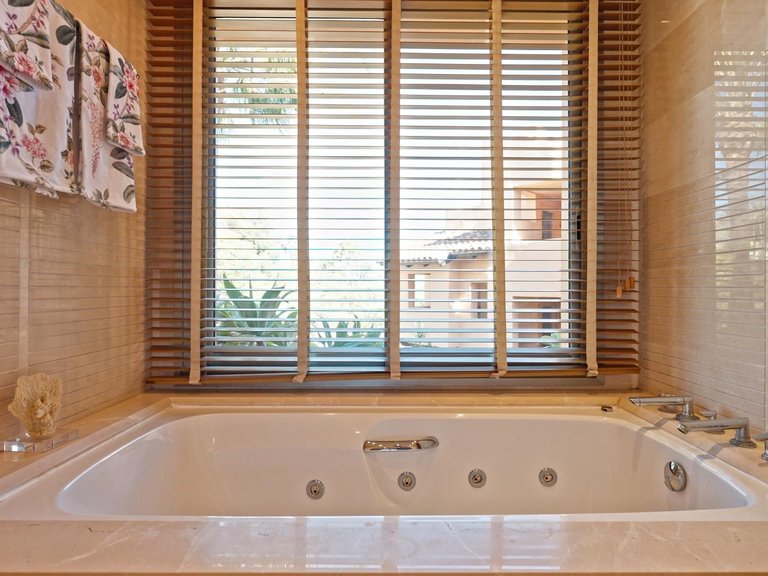 Apartment for Sale in Marbella, Malaga 20