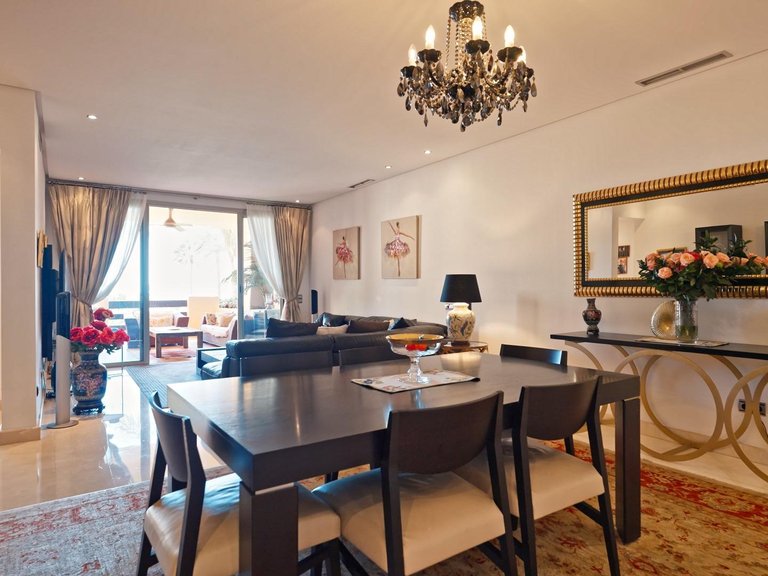 Apartment for Sale in Marbella, Malaga 27