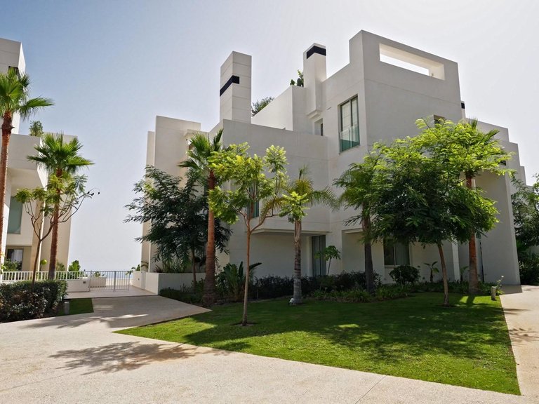 Apartment for Sale in Ojen, Malaga 11