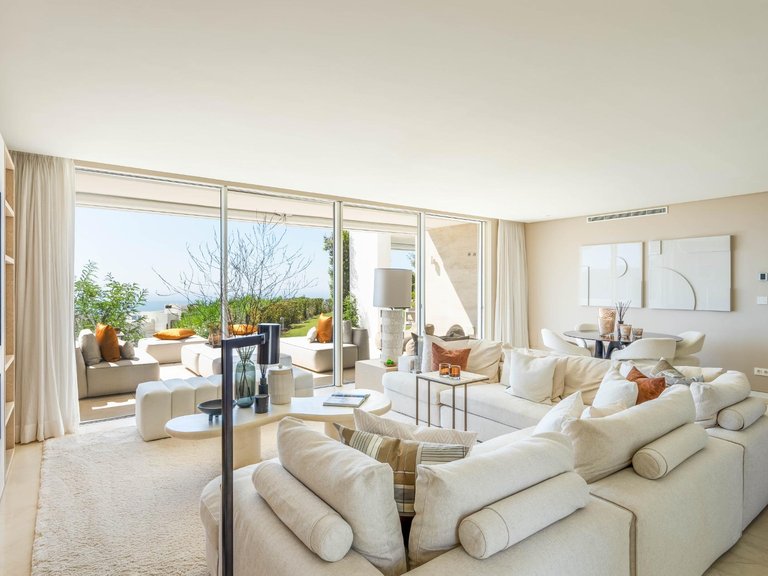 Apartment for Sale in Ojen, Malaga 5