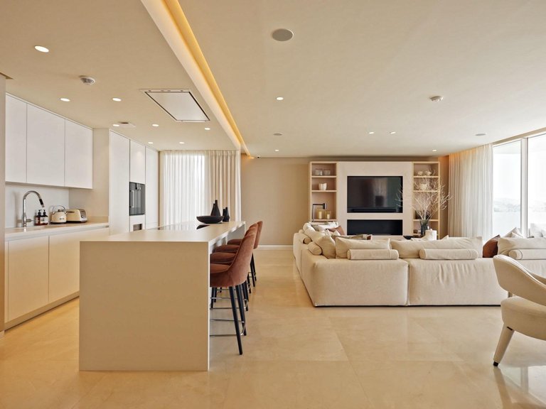 Apartment for Sale in Ojen, Malaga 7