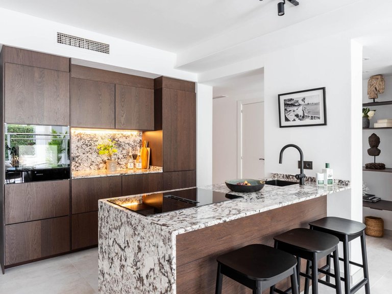 Apartment for Sale in Benahavis, Malaga 4