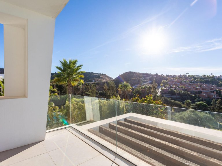 Villa for Sale in Marbella, Malaga 19
