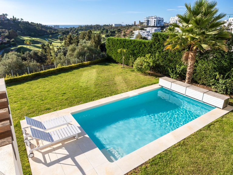 Villa for Sale in Marbella, Malaga 4