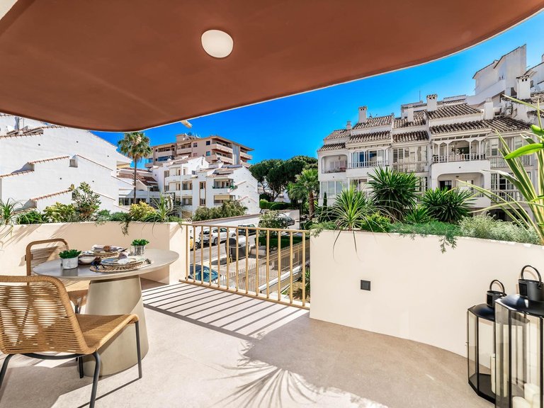 Apartment for Sale in Marbella, Malaga 1