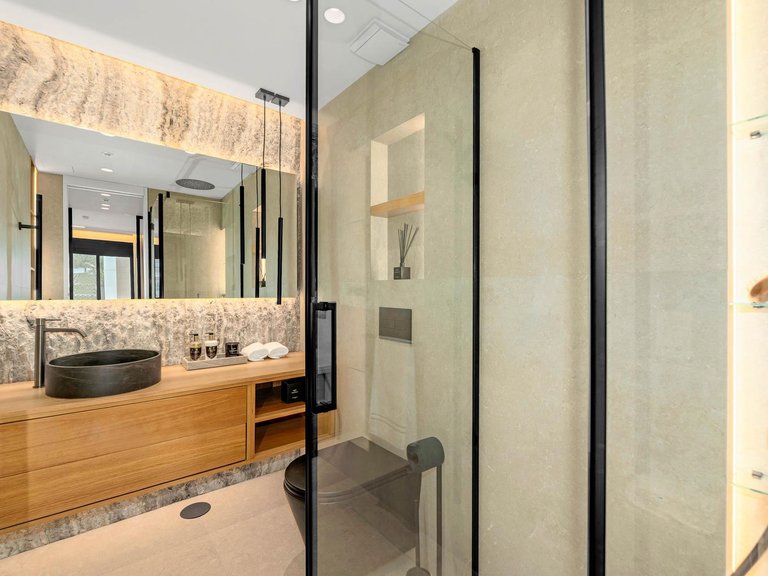 Apartment for Sale in Marbella, Malaga 21