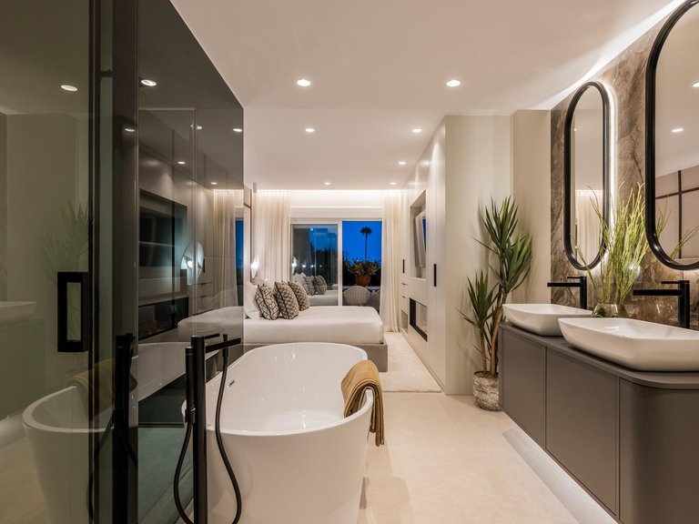 Apartment for Sale in Estepona, Malaga 25