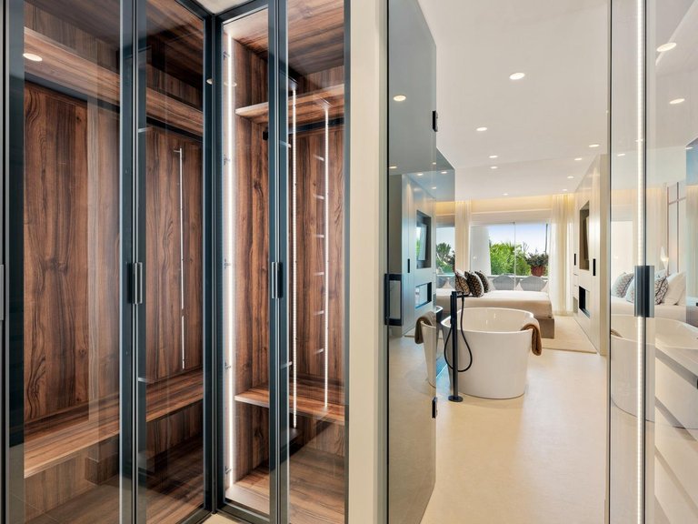 Apartment for Sale in Estepona, Malaga 31