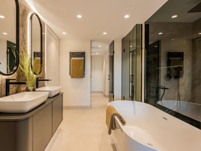 Apartment for Sale in Estepona, Malaga 41