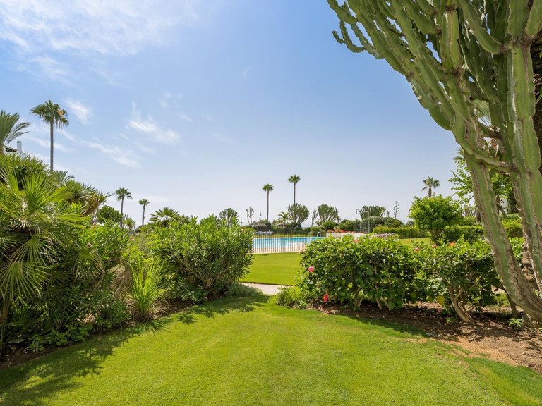 Apartment for Sale in Estepona, Malaga 8