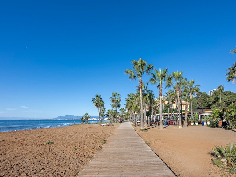 Apartment for Sale in Marbella, Malaga 23