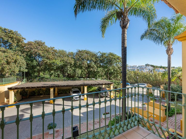 Apartment for Sale in Marbella, Malaga 42