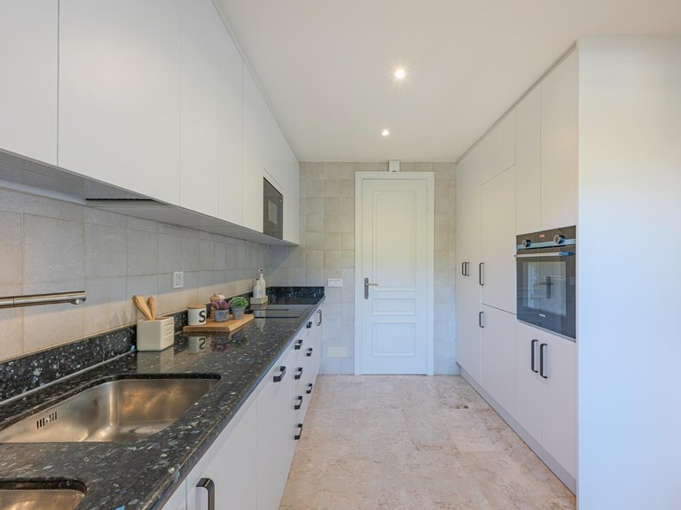 Apartment for Sale in Marbella, Malaga 49