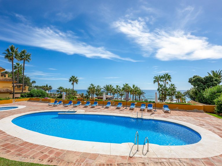 Apartment for Sale in Marbella, Malaga 54