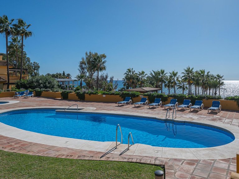 Apartment for Sale in Marbella, Malaga 90