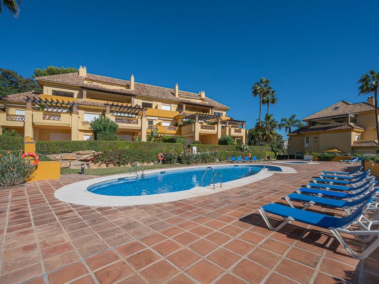 Apartment for Sale in Marbella, Malaga 92