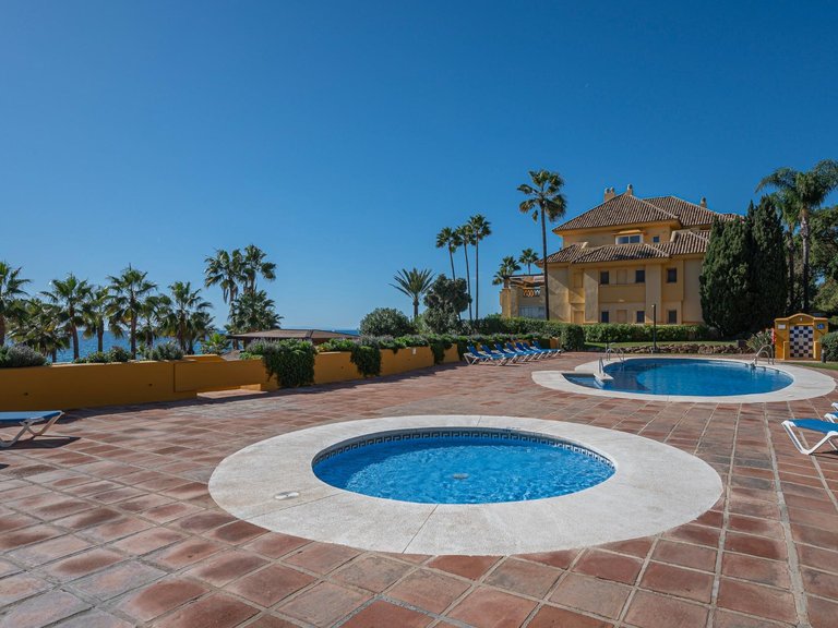 Apartment for Sale in Marbella, Malaga 94