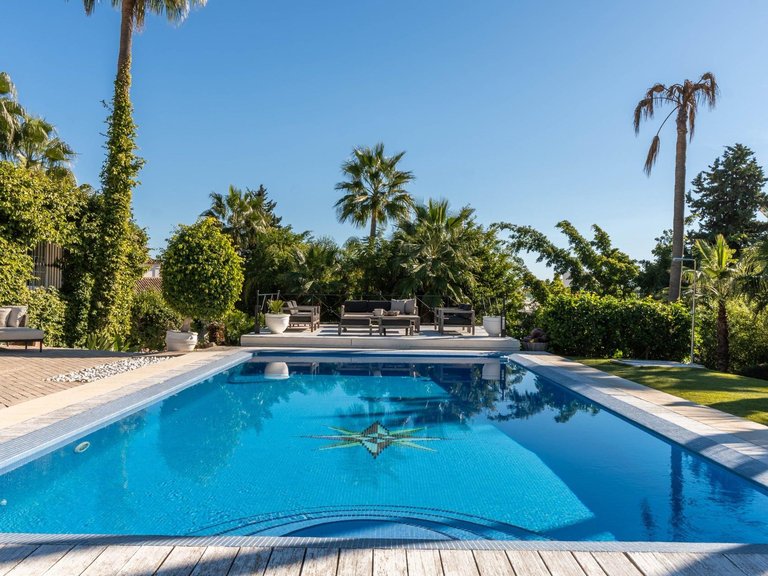 Apartment for Sale in Marbella, Malaga 15
