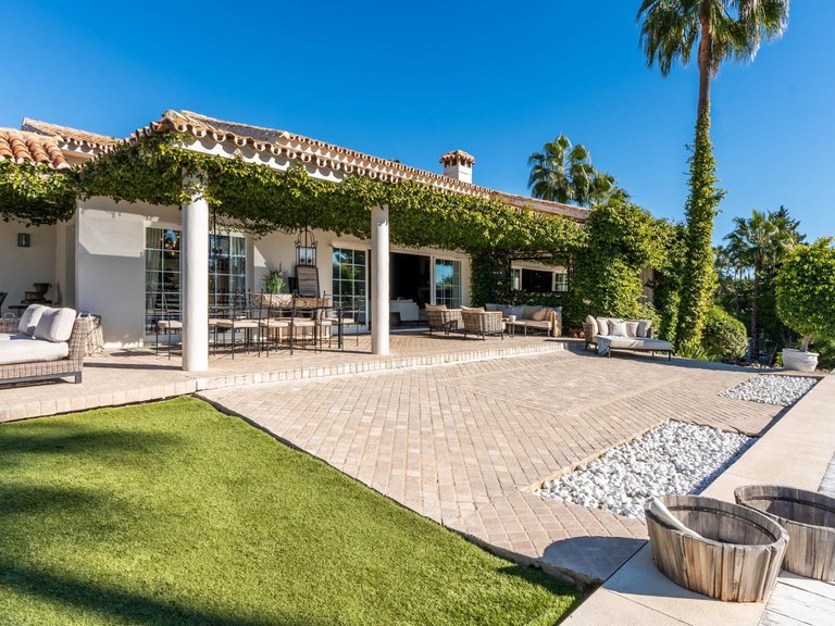 Apartment for Sale in Marbella, Malaga 22