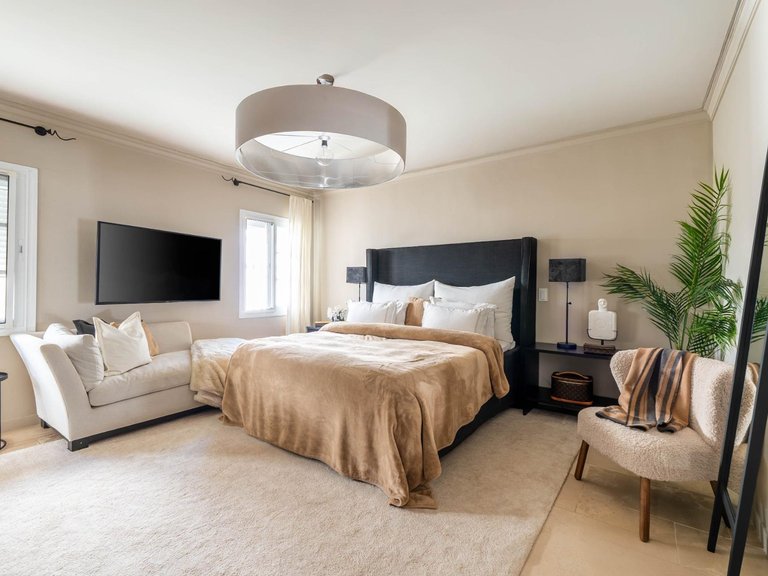 Apartment for Sale in Marbella, Malaga 35