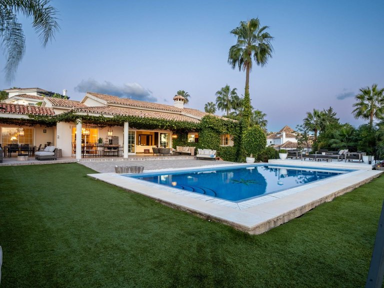 Apartment for Sale in Marbella, Malaga 4