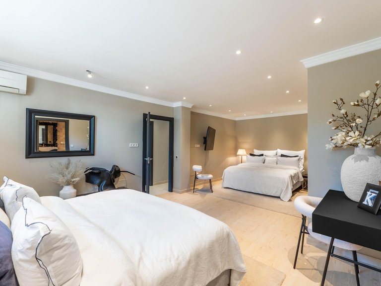 Apartment for Sale in Marbella, Malaga 41