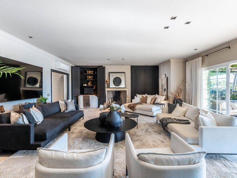 Apartment for Sale in Marbella, Malaga 8
