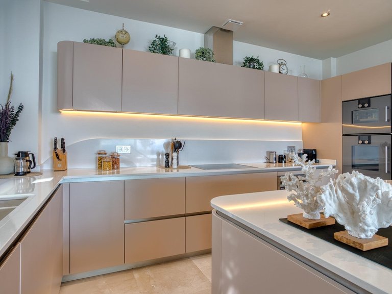 Apartment for Sale in Marbella, Malaga 55