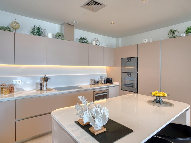 Apartment for Sale in Marbella, Malaga 58