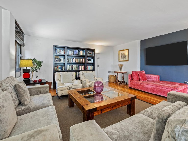Apartment for Sale in Málaga, Malaga 10