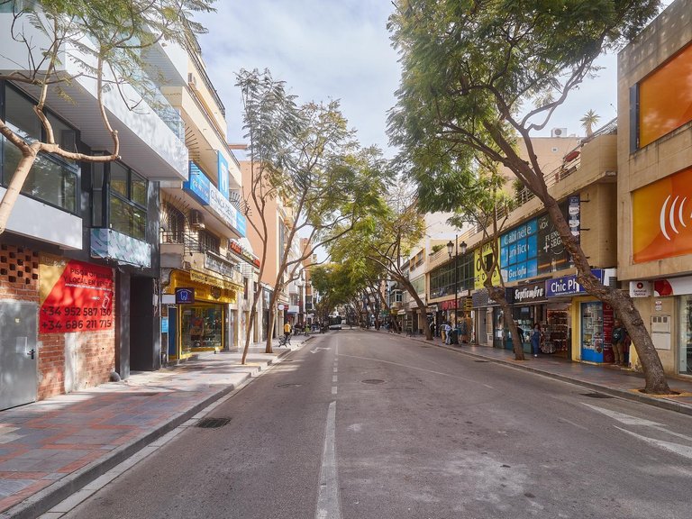 Apartment for Sale in Fuengirola, Malaga 36