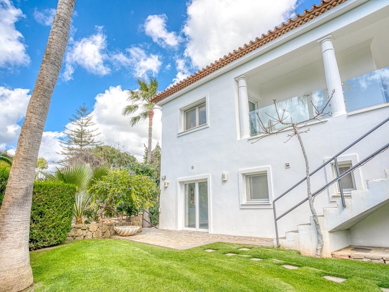 Apartment for Sale in Marbella, Malaga 51