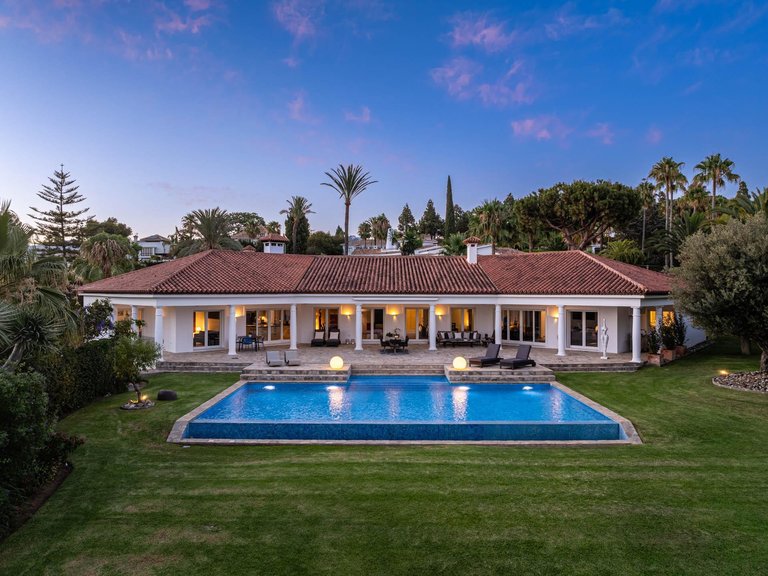 Apartment for Sale in Marbella, Malaga 57