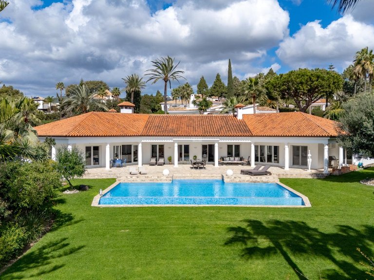 Apartment for Sale in Marbella, Malaga 61