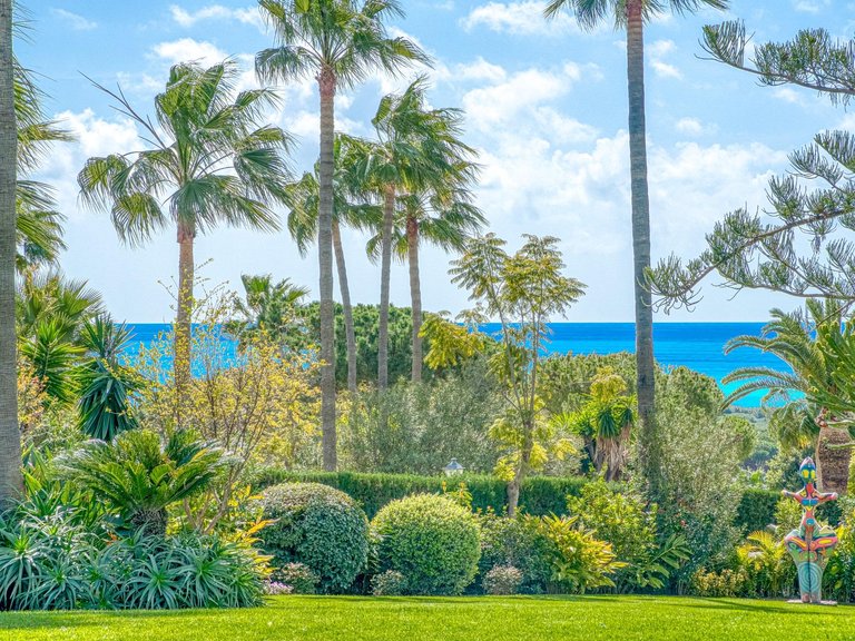 Apartment for Sale in Marbella, Malaga 67