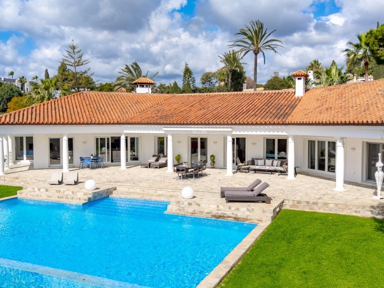 Apartment for Sale in Marbella, Malaga 70