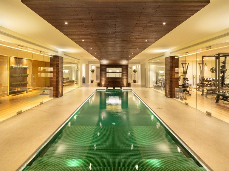 Villa for Sale in Marbella, Malaga 15