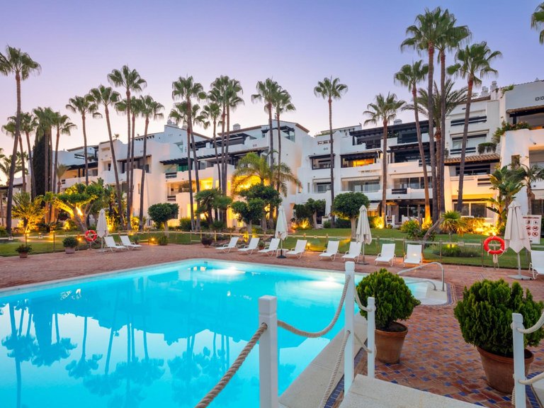 Apartment for Sale in Marbella, Malaga 28