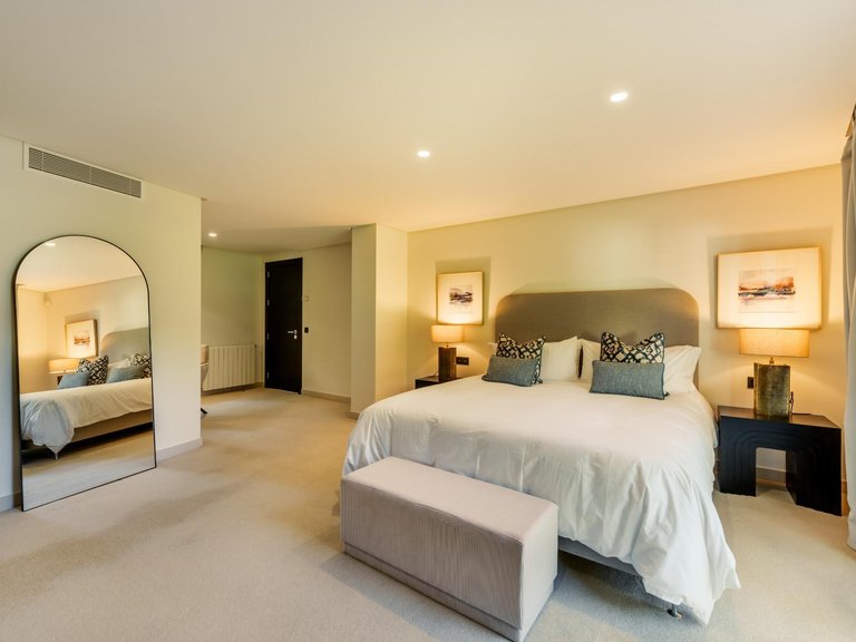 Villa for Sale in Marbella, Malaga 16