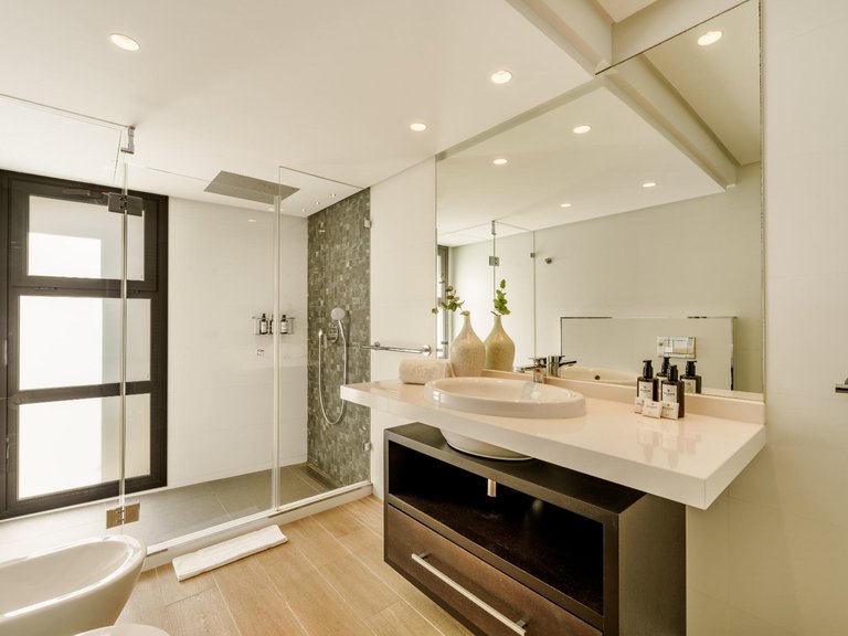 Villa for Sale in Marbella, Malaga 25