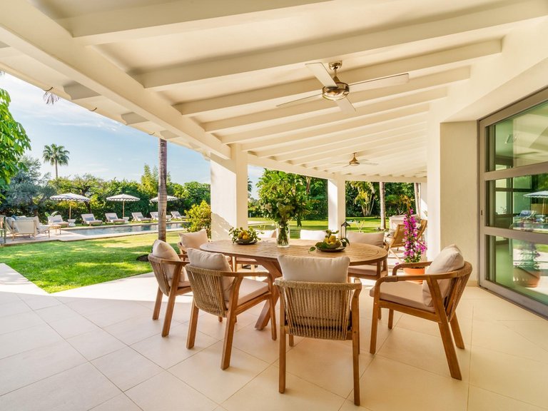 Villa for Sale in Marbella, Malaga 26