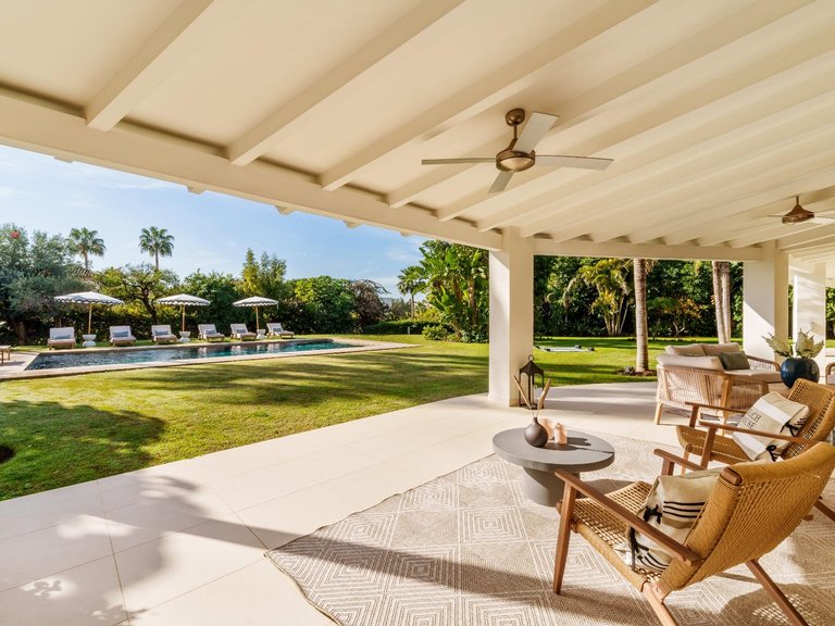 Villa for Sale in Marbella, Malaga 28