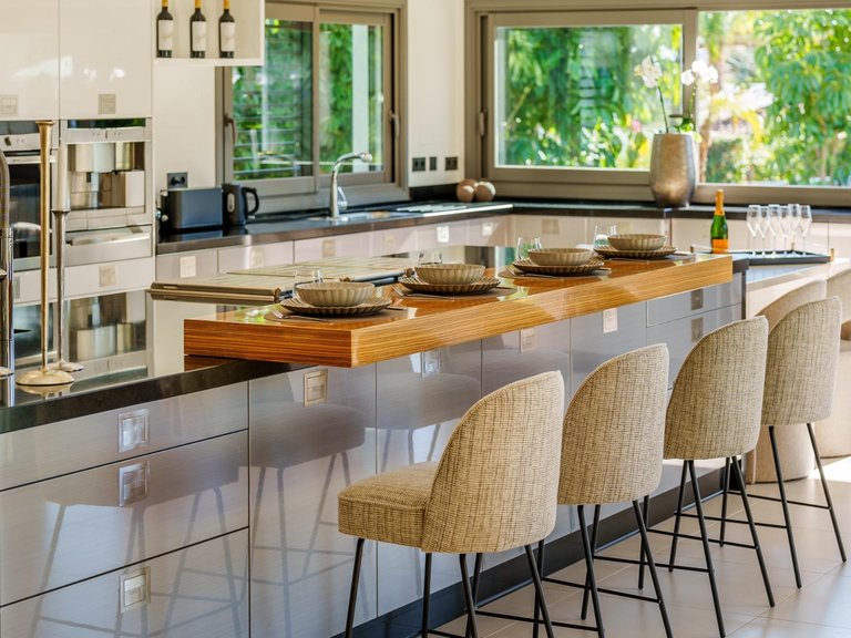 Villa for Sale in Marbella, Malaga 44