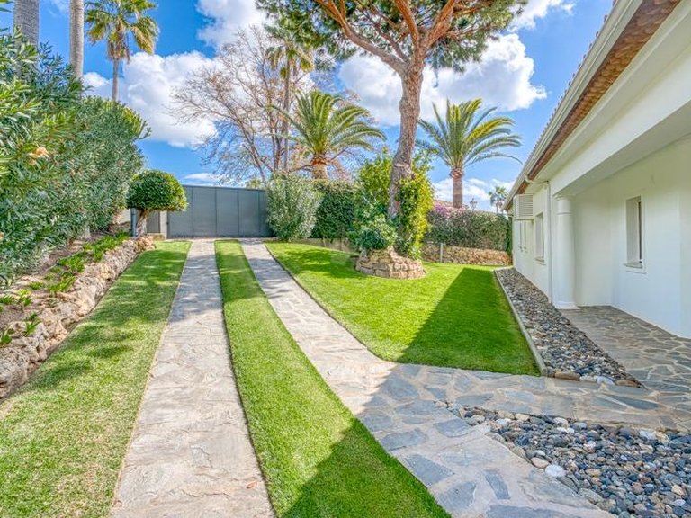 Apartment for Sale in Marbella, Malaga 63