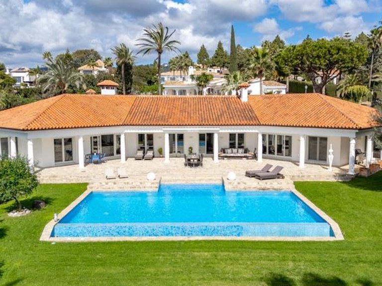 Apartment for Sale in Marbella, Malaga 65