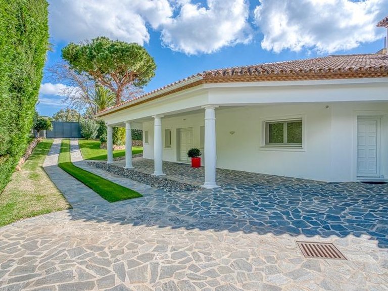 Apartment for Sale in Marbella, Malaga 74