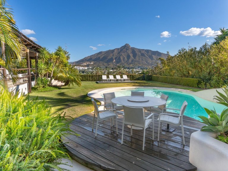 Apartment for Sale in Marbella, Malaga 56