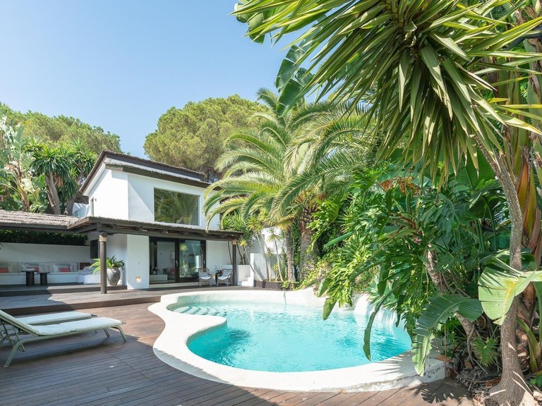 Apartment for Sale in Marbella, Malaga 64
