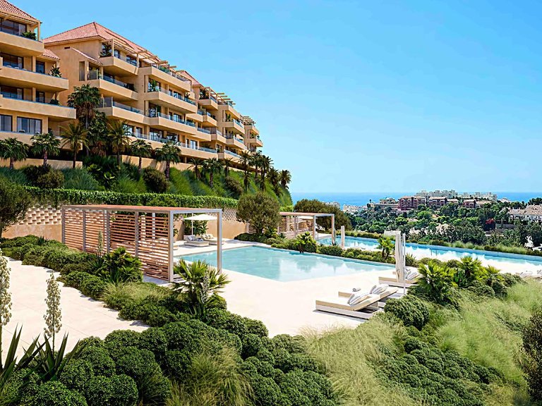 Apartment for Sale in Benalmádena, Malaga 2